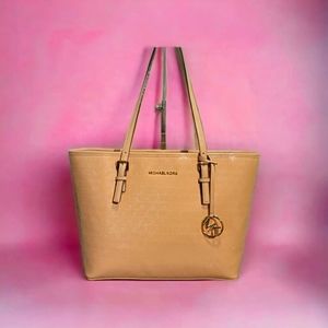 Michael Kors Jet Set Leather Tote w/Dust Bag